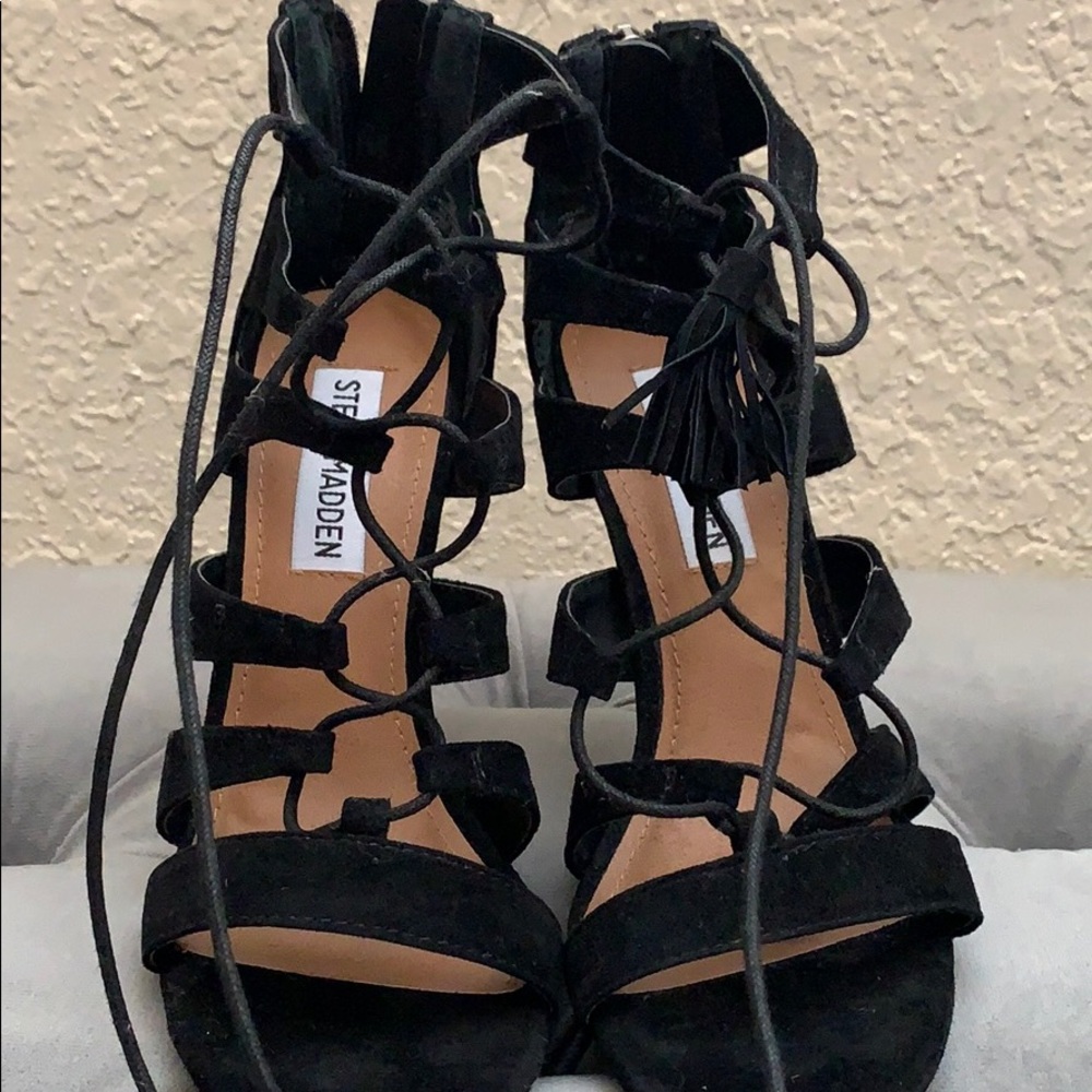 Steve Madden pumps